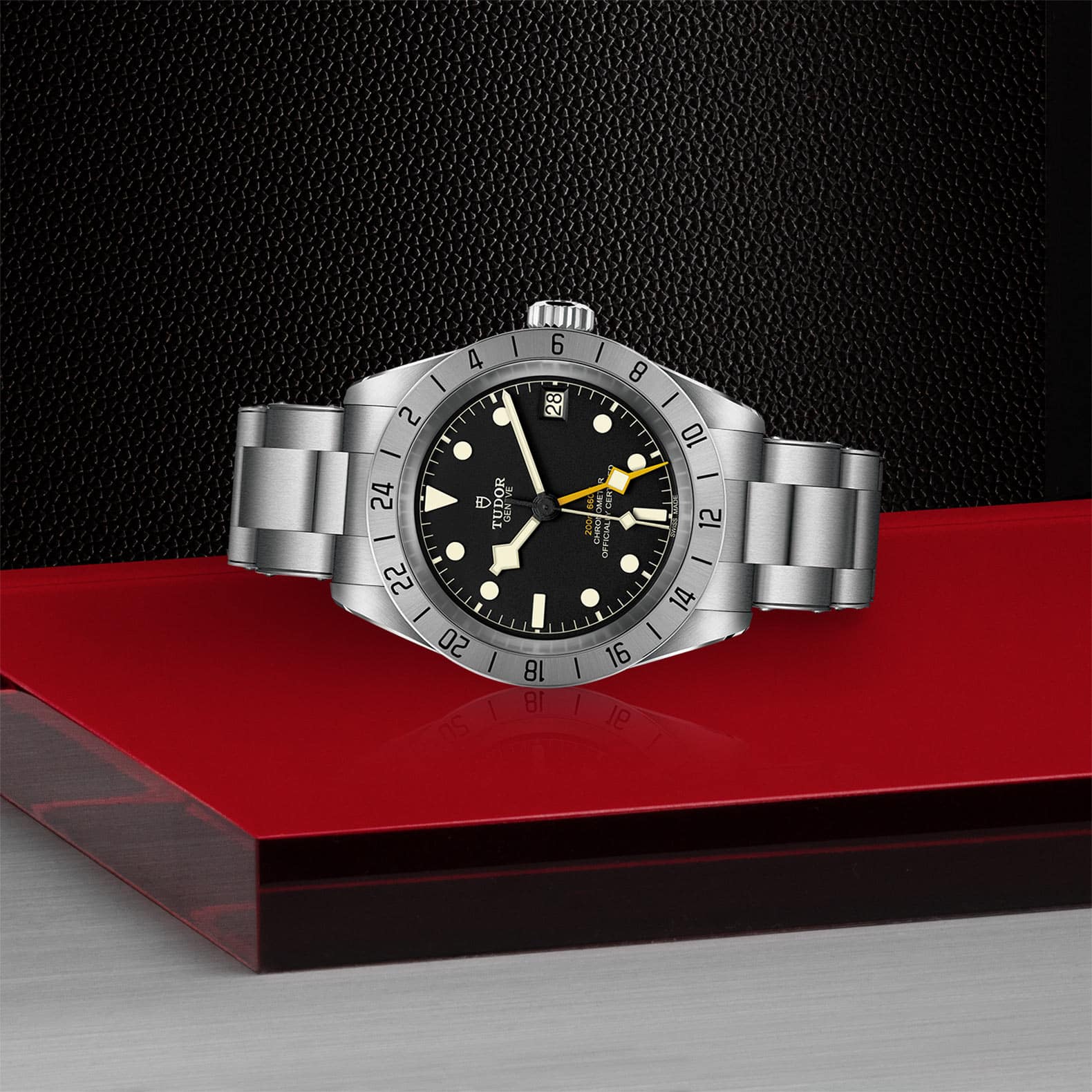 TUDOR Black Bay Pro - Image 4