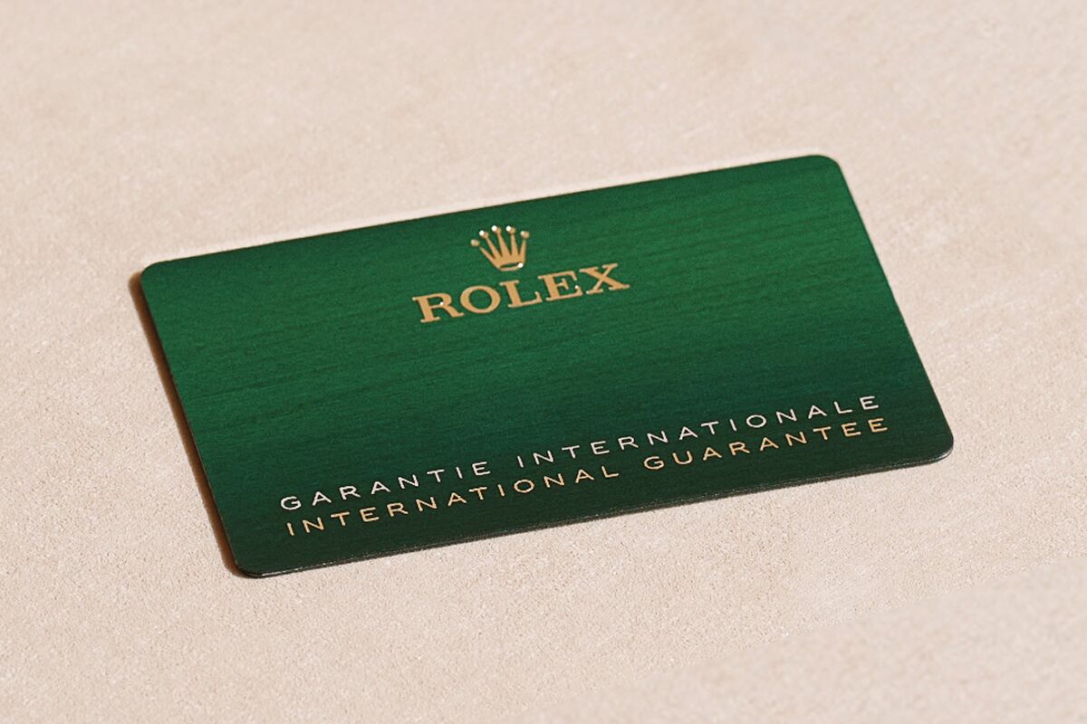 rolex-guarantee_elmt_2603fg_011-landscape Rolex Guarantee
