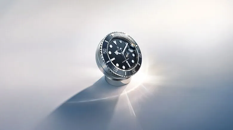 rolex-accessories-table-clock-introduction-c909010ln-0001_2512stj_001_srgb-portrait Rolex Desk Clock