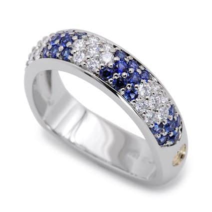 Paragon Blue Sapphire and Diamond White Gold Ring