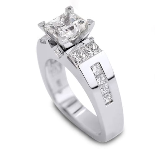 Classique Princess Cut Diamond and Gold Engagement Ring