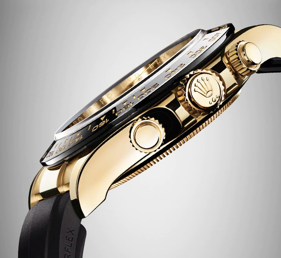 professional_watches_cosmograph-daytona_yellow_gold_pusher_0001_1200x1100