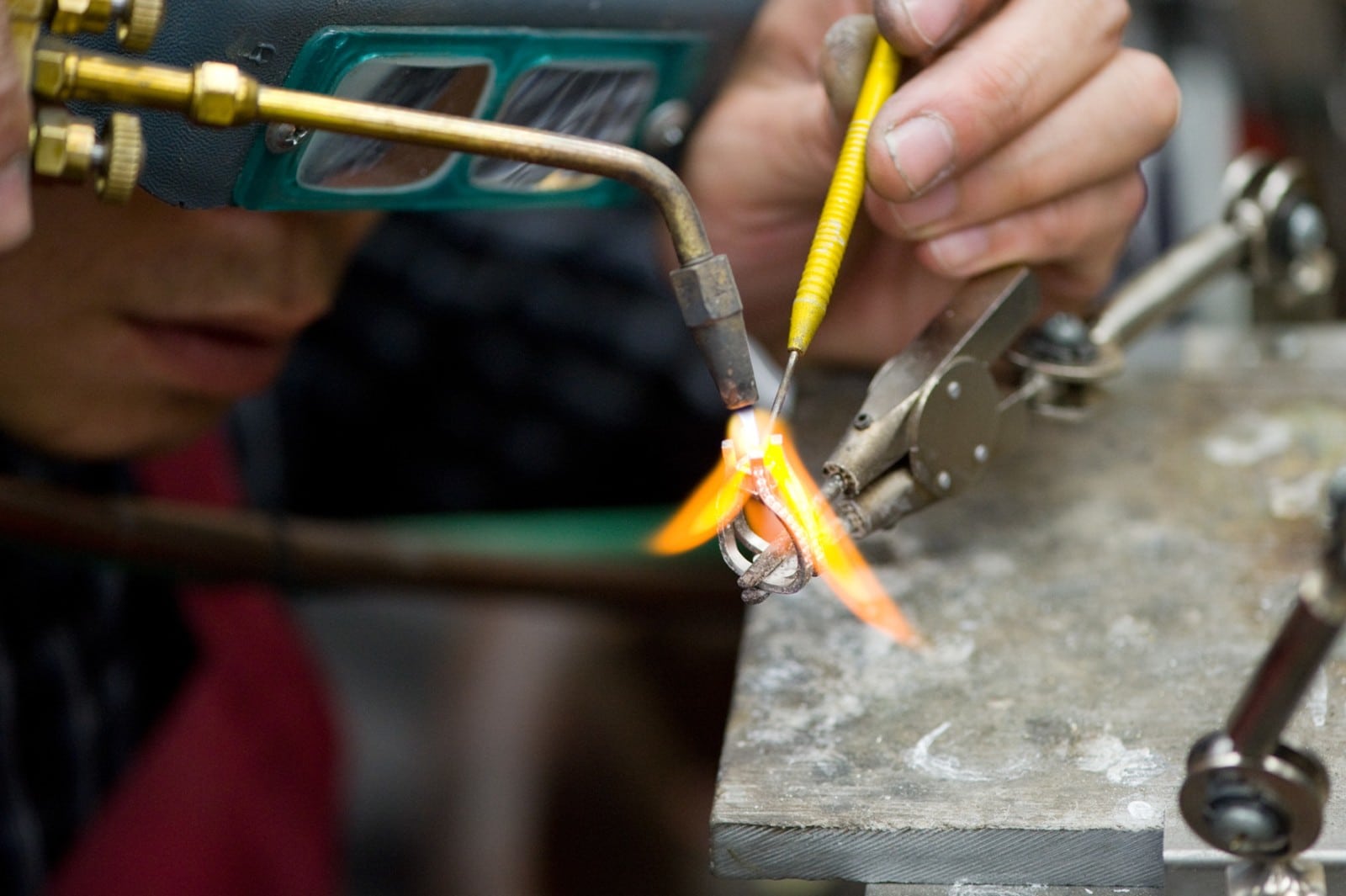 fine jewelry repair: what to look for