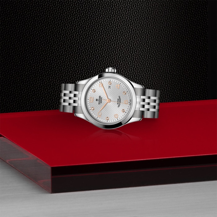 TUDOR 1926 - Image 3