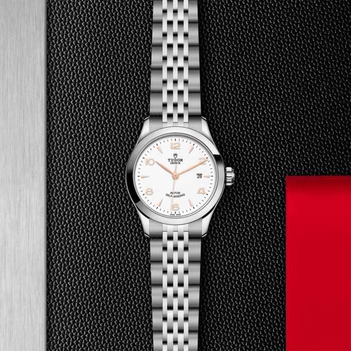 TUDOR 1926 - Image 4