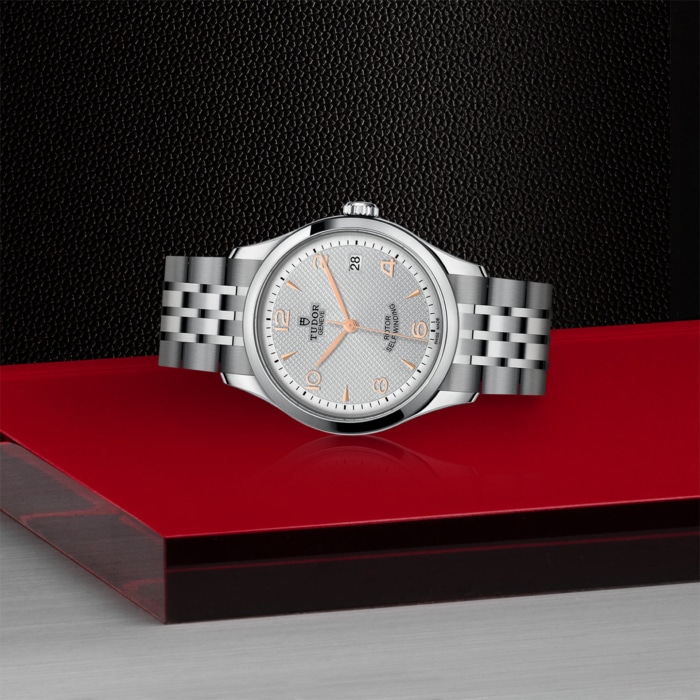 TUDOR 1926 - Image 3