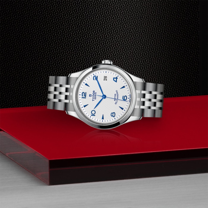 TUDOR 1926 - Image 3