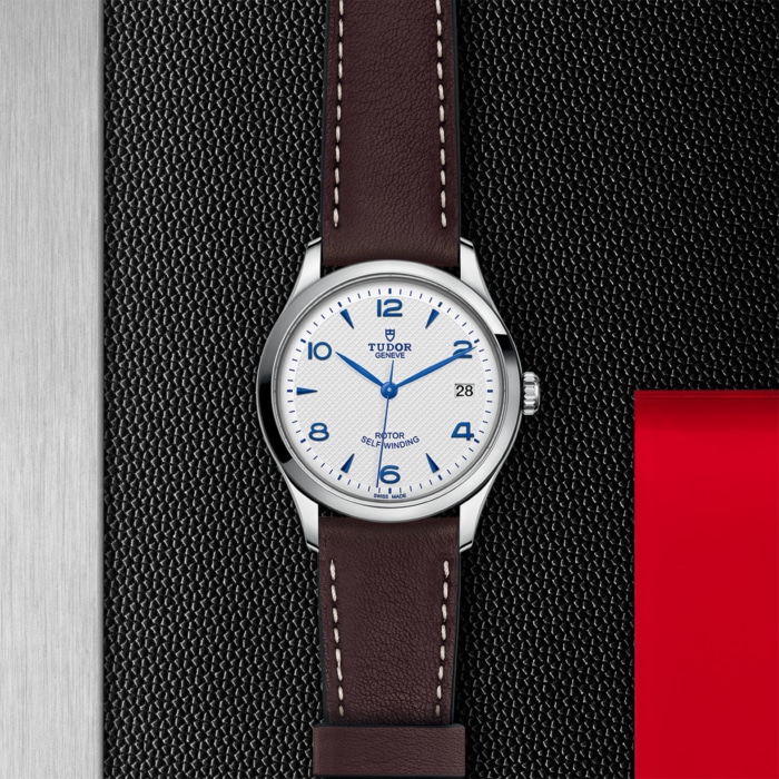 TUDOR 1926 - Image 4