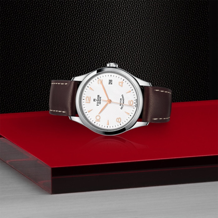 TUDOR 1926 - Image 3