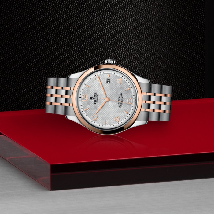 TUDOR 1926 - Image 3