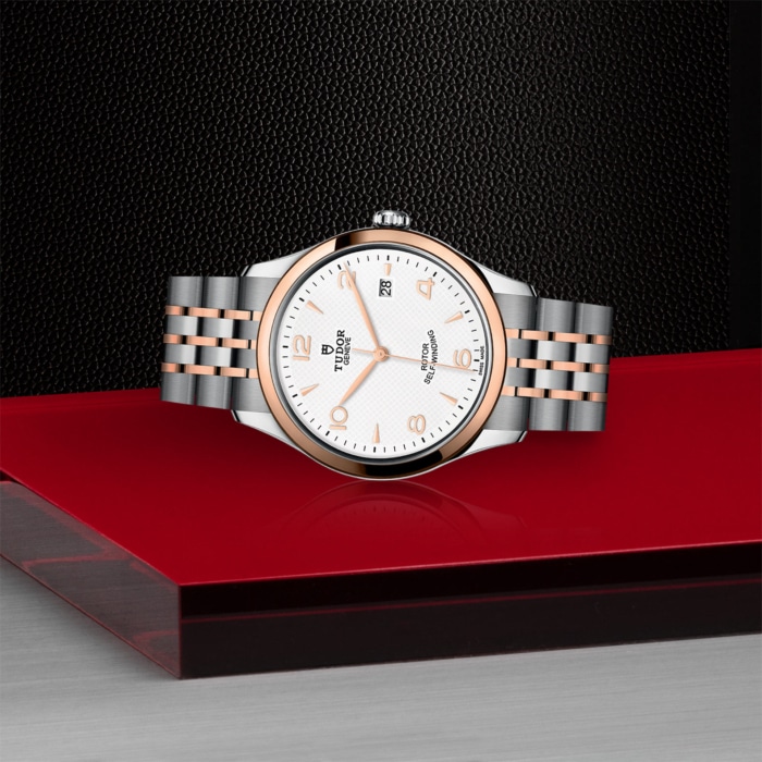 TUDOR 1926 - Image 3