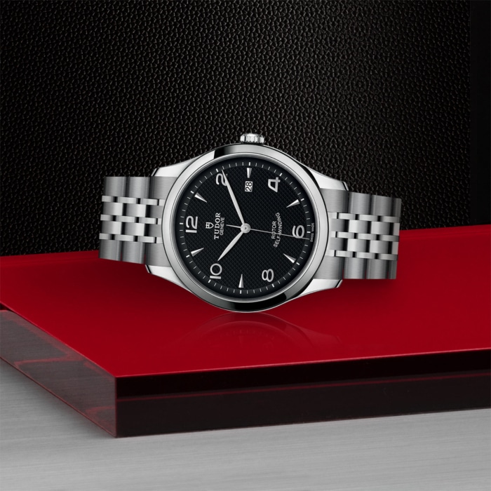 TUDOR 1926 - Image 3