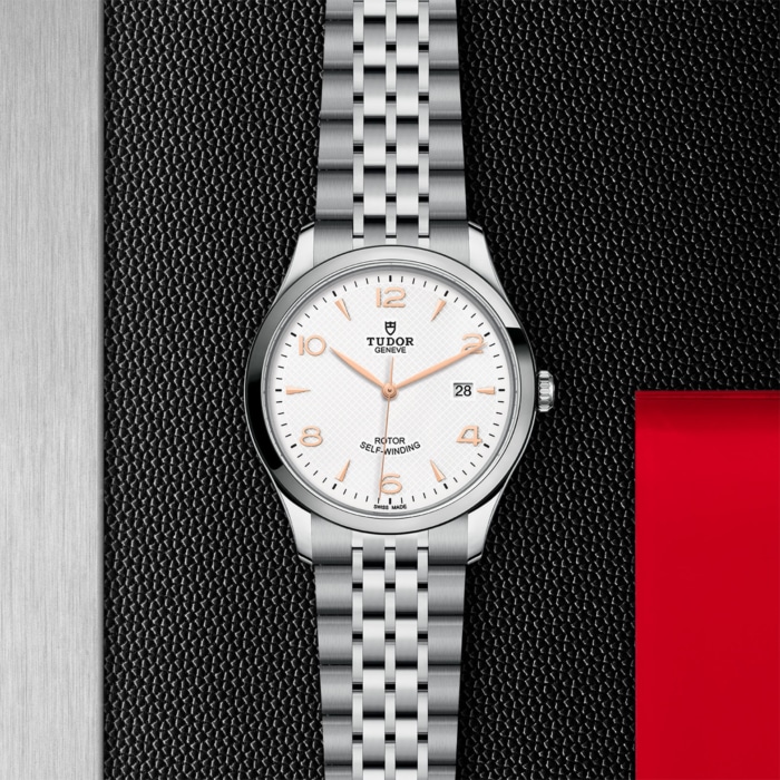 TUDOR 1926 - Image 3