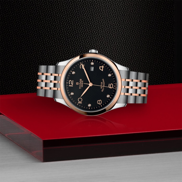 TUDOR 1926 - Image 2