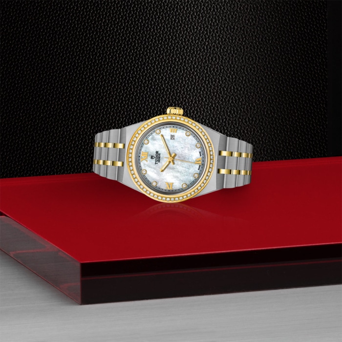 TUDOR Royal - Image 4