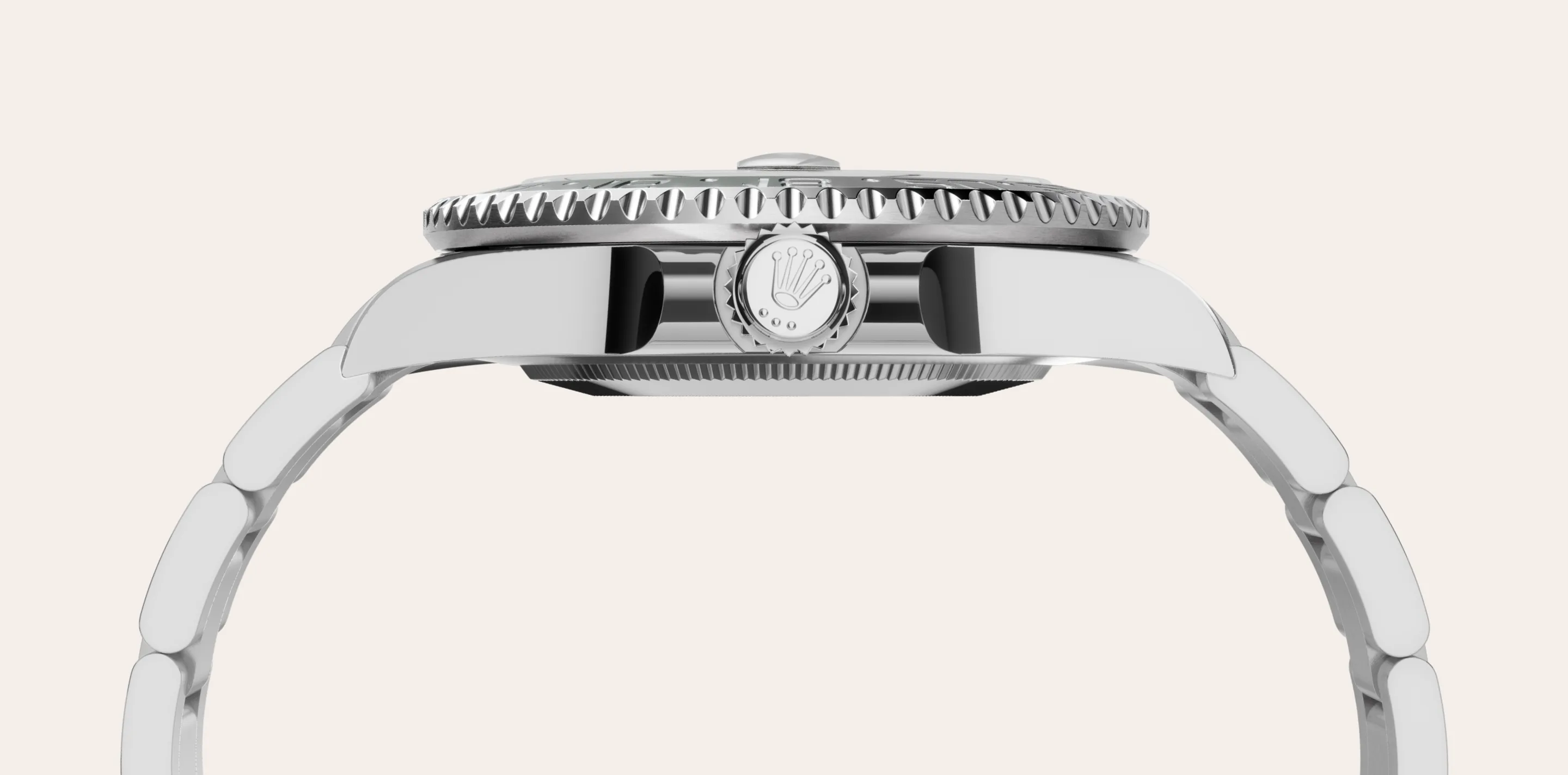 m126720vtnr-0001_material Oystersteel