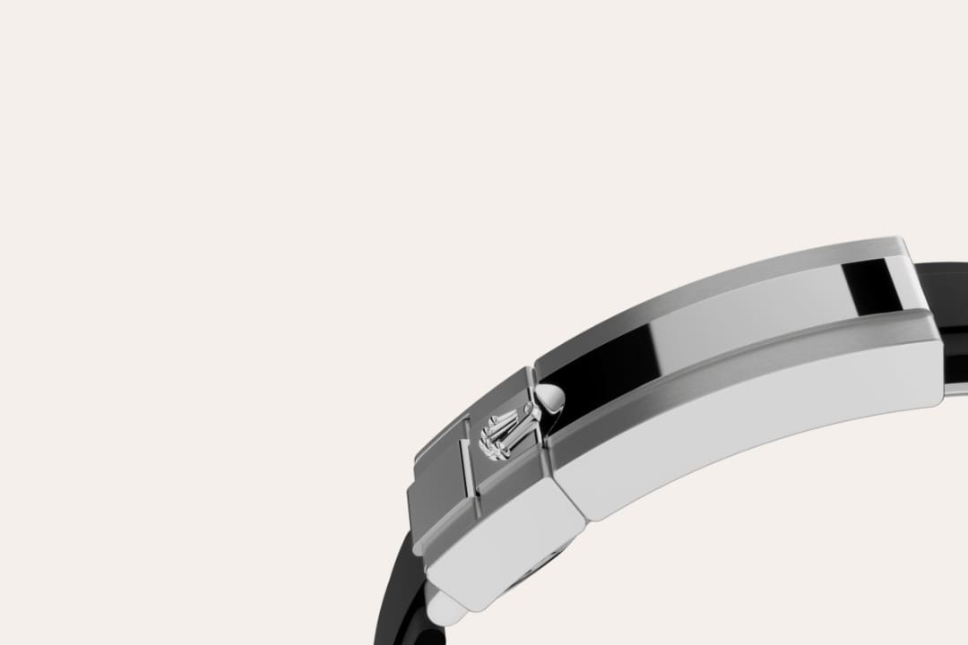m226659-0002_bracelet The Oysterflex Bracelet