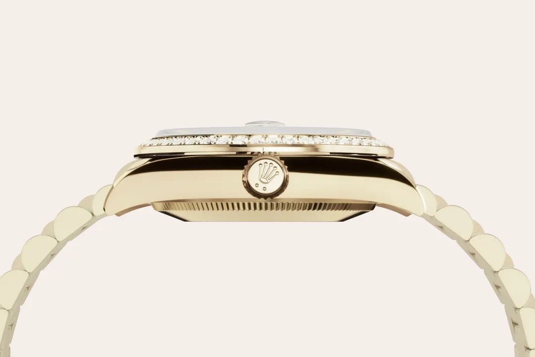 m278288rbr-0041–060 18 kt yellow gold