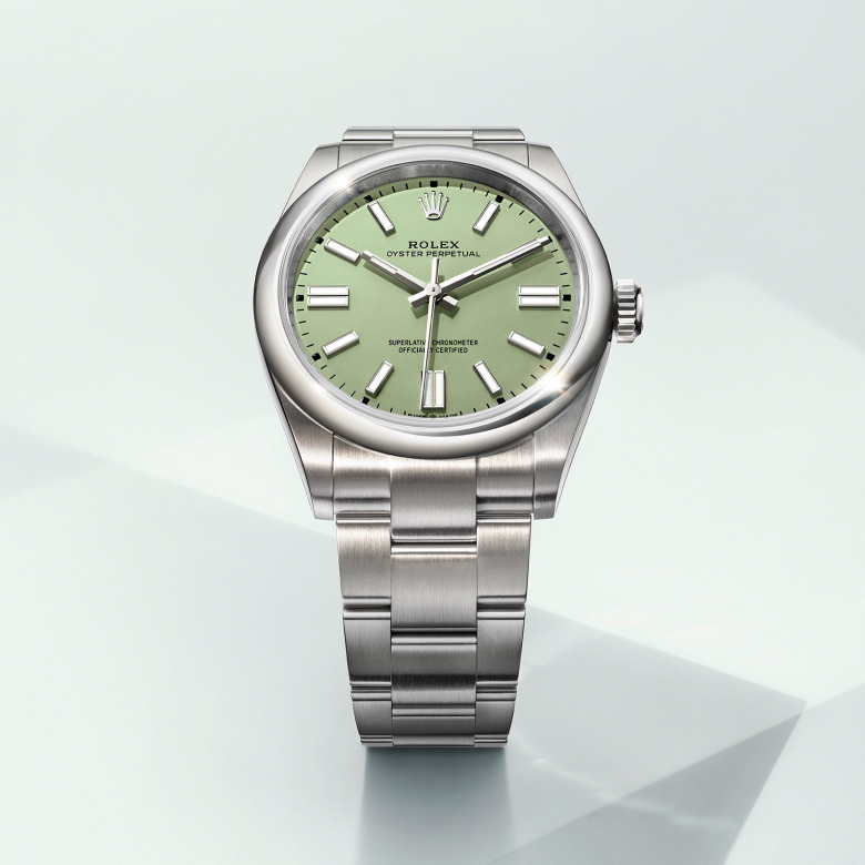 rolex-collection_banner-oyster-perpetual-m134300-0006_2503-portrait Oyster Perpetual