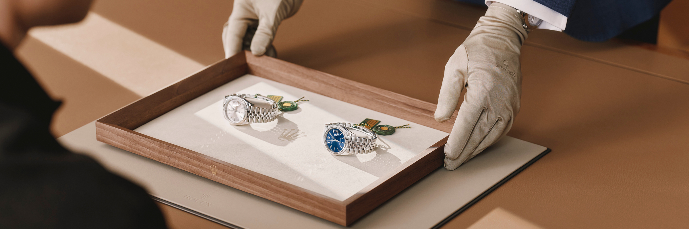 Contact Rolex